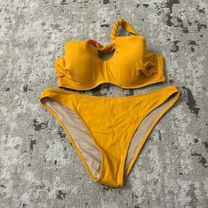Shade & Shore Target Yellow Bikini Top Size 36C Bottoms Size Large
